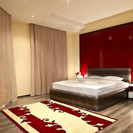 Imperial 4*
